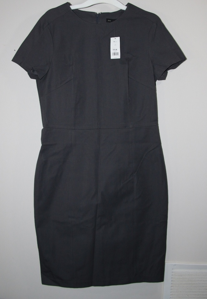 Accepting offers Banana Republic short sleeve aline dress